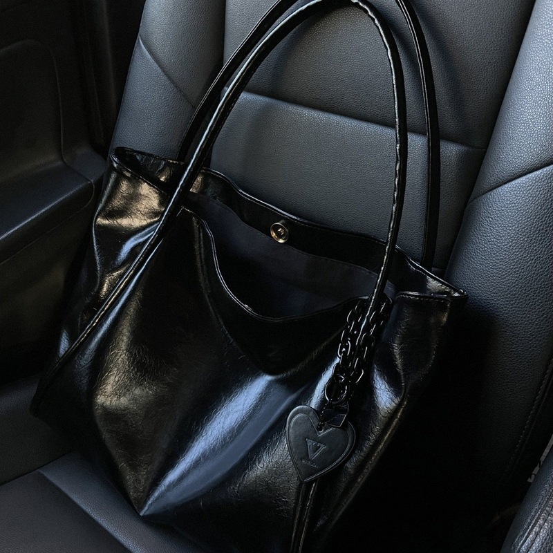 Новая сумка-тоут в форме сердц – обзор и цена Leather Work Handbags